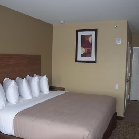 Astoria Delancy Inn & Suites Нью-Йорк Екстер'єр фото