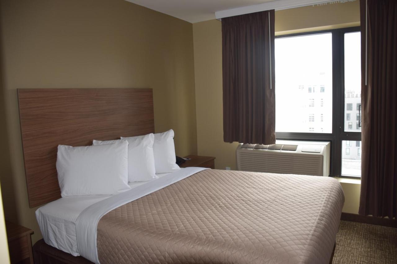 Astoria Delancy Inn & Suites Нью-Йорк Екстер'єр фото